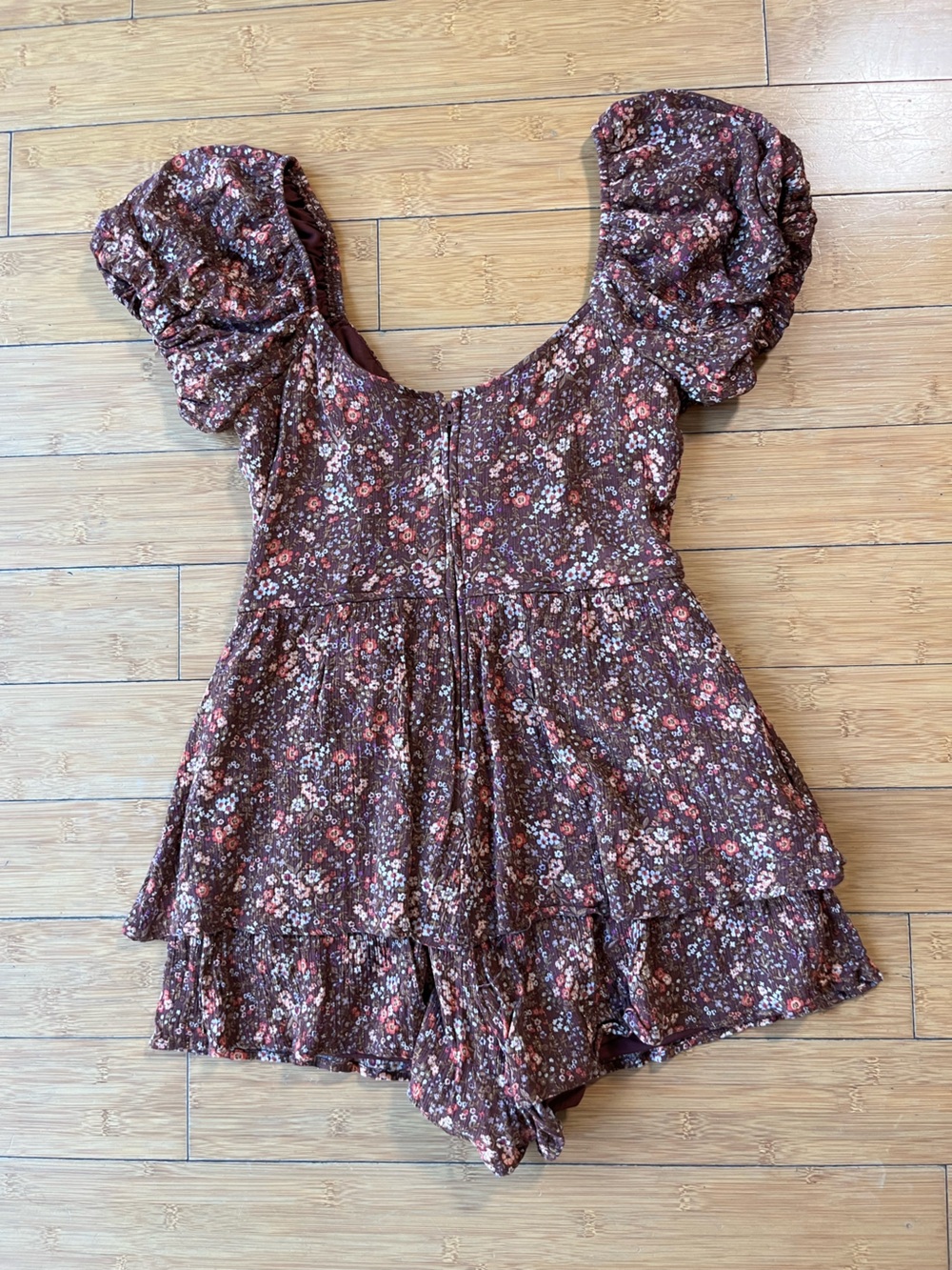 Francesca's Collections Floral Boho Burgundy Romper with Corset Style Ties - Picture 11 of 13